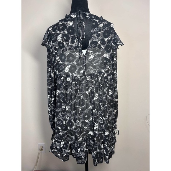 Free People These Dreams Boho Black Floral Chiffon Ruffled Mini Dress Size XS - Picture 2 of 3
